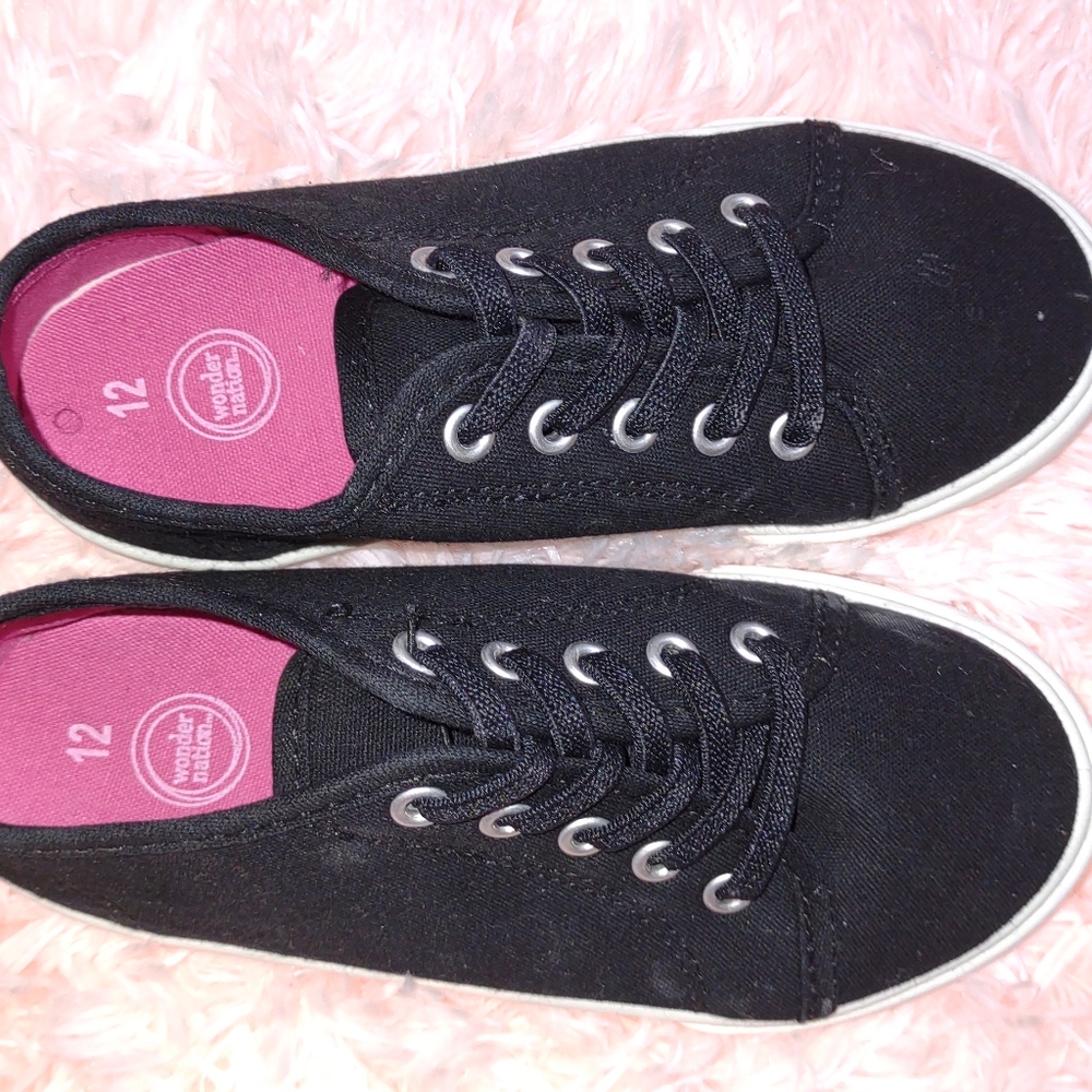 Wonder Nation Toddler Girl Laceless Sneaker